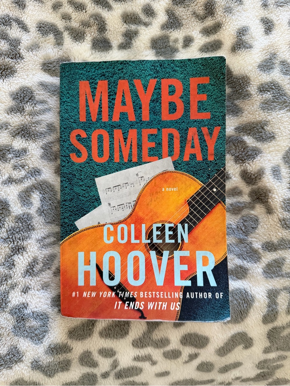 Colleen Hoover "Maybe Someday"